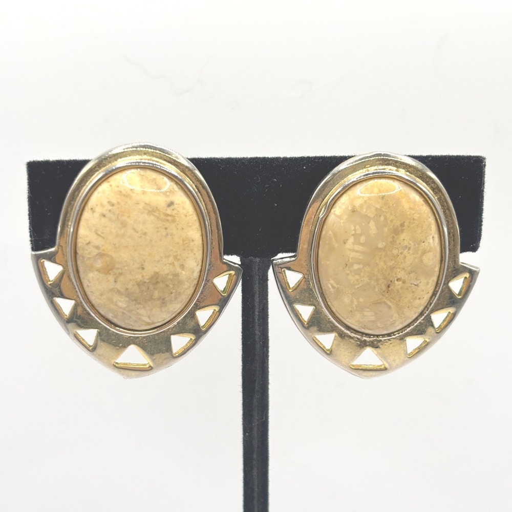Vintage Southwestern Gold Tone‎ Clip On Earrings Tan Oval Cabochon